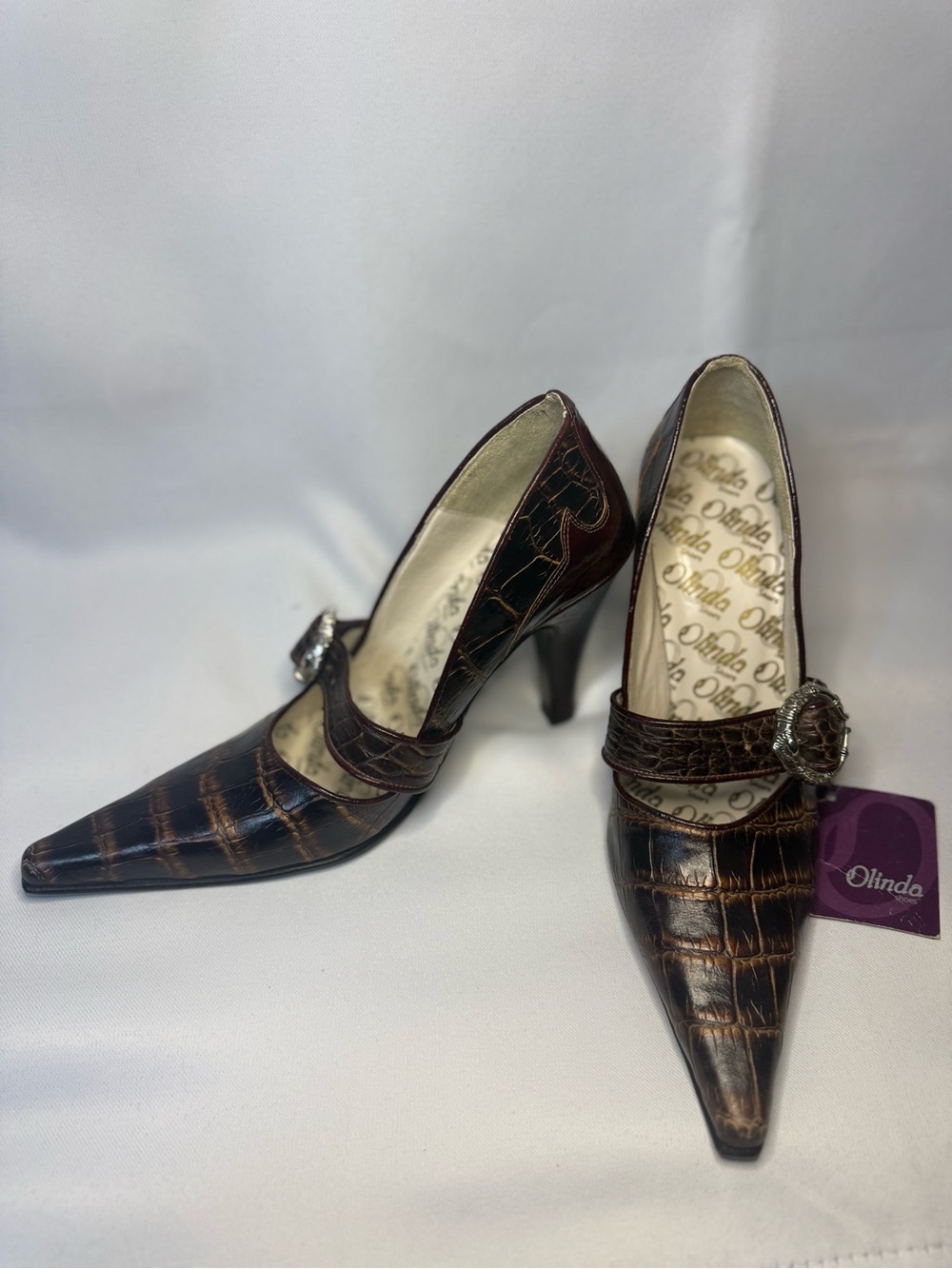 Olinda - Vintage 90s Brown Croc-Embossed Pointed-Toe Mary Jane Heels - Size 37/7